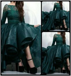 Saoedi -Arabië Groene avondjurk Sheer Long Sleeve Myriam Fees Celebrity Jurk Prom Party Dress Puffy High Low Formal Jurk7018688