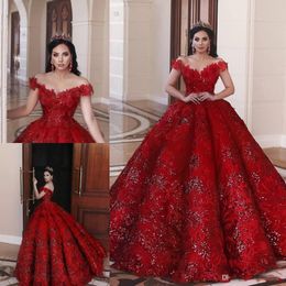 Arabie arabe 2020 robe de bal rouge robes de mariée sur l'épaule dentelle appliquée Dubaï cristal perlé robes de mariée robe de novia