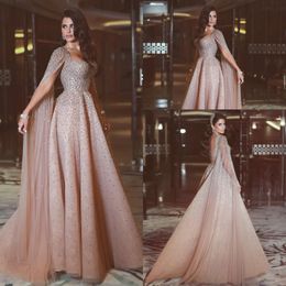 Saoedi-Arabische Zware Kralen Avondjurken 2018 Shinning Prom Dresses met Watteau Vloer Lengte Tule Sweep Train Women Formal Party Vestidos