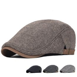 Sboy Hats Tamaño grande Cap Hombres Lana de invierno Grueso Cálido Vintage Espiga Casual Raya Boinas Gatsby Sombrero plano Ed ajustable 231216