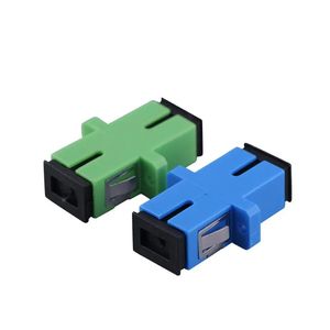 SC APC simplex single-mode glasvezeladapter en koppeling met vezelflens SC-connector voor high-speed connectiviteitsdiensten