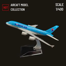 Échelle 1 400 Modèle de plan métallique Replique de vol aérien coréen Diecast Aviation Collectable Miniature Cadeau jouet pour garçon 240328