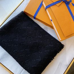 Bufanda bufanda de diseñador bufanda de lujo diseñadores carta diseño floral carta de color regalo de navidad bufanda versátil Diseño de estilo bufanda de moda múltiple muy agradable