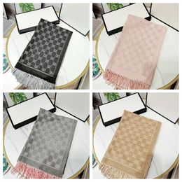 écharpe pour femmes foulard de designer écharpe hommes écharpes foulards châle anneau hiver luxe nouveau châle thermique coton longues écharpes mode luxe rayé plaid lettre P2