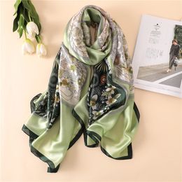 Foulards 18090cm foulard en soie classique femmes Foulard bureau dame grande mode impression plage Hijab châle chaîne bandana silencieux paréo 230328