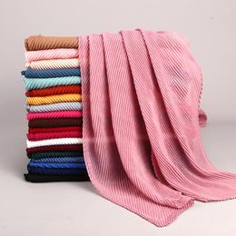 Foulards 20 couleurs femmes sergé rides plis écharpe Hijab Wrap imprimé couleur unie châles bandeau musulman Hijabs écharpes/écharpe châle