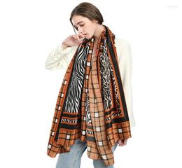 Bufandas 2022 Señoras Otoño e Invierno Allmatch Bufanda Cómodo Algodón Plaid Zebra Leopard Print Babero Shawl Kiml223680404