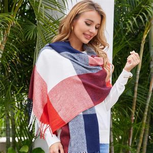 Bufandas 2023 Cashmere Plaid Invierno Bufanda cálida para las mujeres Moda Mantón engrosado Pashmina Borla Versátil Bandana Manta