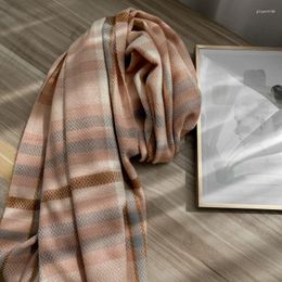 Écharbes 2023 Fashion épaissie écharpe du châle à plaid sucré Corée du Sud Keep Warm Wholesale