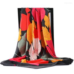 Foulards 2023 luxe fleur anti-poussière carré serviette femme couleur impression châles mode 90X90 CM foulard automne crème solaire soie