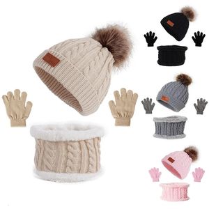 Écharpes 3 pièces ensemble bébé hiver chapeau pompon enfants chapeau tricoté mignon chaud casquette écharpe gants costume pour fille garçon décontracté couleur unie infantile chapeau 231012