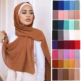 Sjaals 67 kleuren Elegant Bescheiden Vrouwen Bubble Chiffon Effen Oversizes Moslim Hoofddoek Dames Sjaal en Wrap Vrouwelijke Foulard Hijab Stola 230825