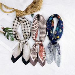 Sjaals 70x70 cm Designer Kerchief print vierkante imitatie zijden sjaalsjaals voor dameshoofd topkwaliteit rimpel