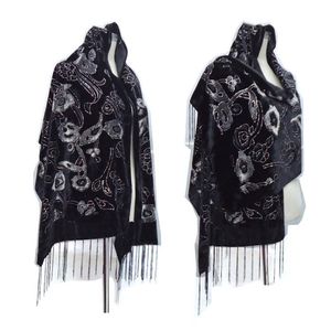 Foulards Arrivée Burnout Velvet Écharpe d'hiver Hijab Glitter Floral Châles pour mariage Noir Head Ponchos Women244y