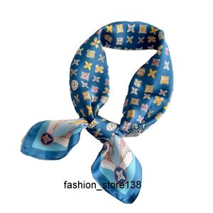 Foulards Oeuvre Design Imprimé Fleur Imiter Foulard en Soie Bandeau pour Femmes Mode Longue Poignée Sac Foulards Paris Épaule Fourre-Tout Bagage Ruban Head Wraps 70x70CM 11