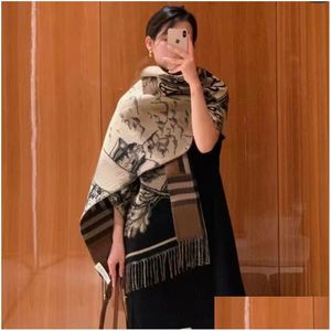 Foulards Marque De Luxe Automne Hiver Longue Écharpe De Mode Châle Double Face Imprimé Motif Rétro Gland Style Cachemire Chaud Pashmina Dro Otweq