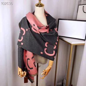 Bufandas Marca para mujer Hilo de color Chales Moda Turismo Diseñador suave Regalo de lujo Impresión larga Bufanda de cachemira Pashmina negra D239052C5