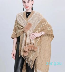 Sjaals Kleur Herfst Criss Cross Mantel Gebreide Multifunctionele Poncho Cappa Vrouwen Losse Haarbal Streetwear Gestreepte Pompon Sjaal Truien