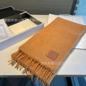 Foulards Designer Automne et hiver Nouvelle couleur unie Mohair Écharpe Diffusion en direct Ventes chaudes Graphique Cou LV9B