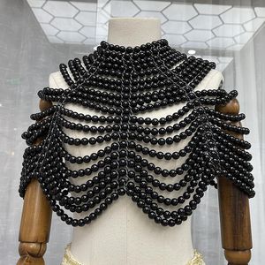 Sjaals European Style Fashion Elegant Pearl Tassel Wraps For Lady Collocation Host Formal Dress Hand-Break Cape Shawl Evening Party
