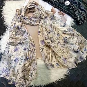 Foulards Mode Beige Violet Soie Scrarf Châle Marque Femelle Automne Hiver Floral Design Long Bufand Été Plage Châles