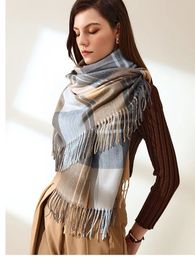 Foulards Mode Cachemire Plaid Femmes Écharpe Automne Hiver Chaud Châle Wrap Bandana Pashmina Long Gland Femelle Foulard Couverture Épaisse 231007