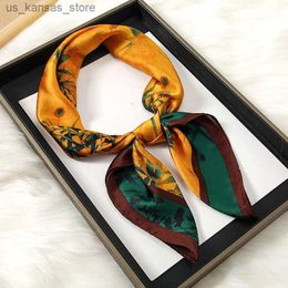 Écharpes mode Design en satin carré écharpe à cheveux imprimement écharpe ruban pour les femmes couche-ciel bandana imprime du châle de châle 2023240409