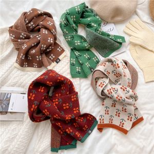 Sjaals mode bloemen kasjmier sjaal voor vrouwen winter warm gebreide sjaals dunne nek tie bandana Koreaanse stijl wollen garenhalschief 230816