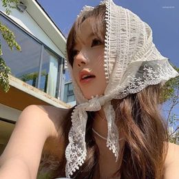 Écharpes Fashion Lace Triangle Headscarf Femme Coo-coréen Square Square Bandeau de bande Accessoires Court Turban Court Court Girl Court
