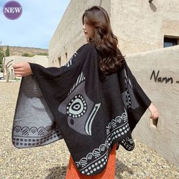 Sjaals Mode Natie Mantel Nepal Sjaal Tibet Lijiang Toeristische Stijl Sjaal Verdikte Warme Grote Cape 231007