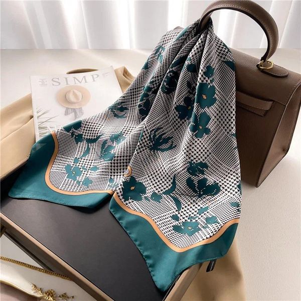 Foulards Mode Soie Satin Femmes Plaid Imprimer Mouchoir Petit Hijab Écharpe 70cm Carré Foulard Bandana Foulards Pour Dames