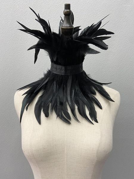 Bufandas Gargantilla de plumas Accesorios de ropa gótica negra Mantón de piel de lujo Fiesta Cosplay Bufanda Mujeres Decoración de Halloween