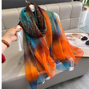 Foulards Floral Grands Châles Foulard en soie mince Femmes Printemps Foulard 2024 Summer Beach Étoles Mode Femme Hijab Sunscreen Wraps Bufanda