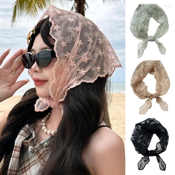 Bufandas Bufanda de encaje francés Triángulo Verano Dulce Niñas Seda Vintage para mujeres musulmanas Gasa Hijab Accesorios para el cabello