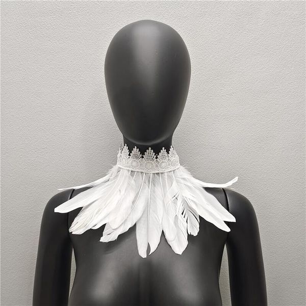 Foulards Halloween écharpe blanche Y2k fourrure châle robe Cape cou femme Cosplay Snood enfants châles Style gothique fête de mariage