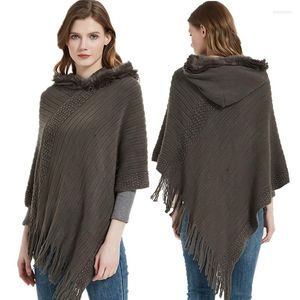 Bufandas en invierno Capa sólida Abrigo Mujer Poncho Borla gruesa Dobladillo irregular Capa Suéter de punto con capucha Bufanda chal