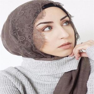 Écharpes Bords de Dentelle Écharpe Femmes Floral Hijab Châle Coton Viscose Écharpes Musulmanes Jolie Dame Cils Solide Mode Plain214m