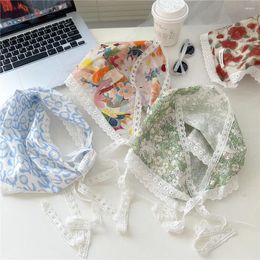 Foulards Linge Coton Dentelle Triangle Écharpe Pour Fille Floral Crème Solaire Foulard Petits Châles Dames Cheveux Bandeau Bureau Foulard