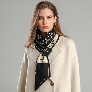 Sjaals Luxe merk winter kasjmier gebreide sjaal voor dames Design Print Warme halsdoek Bandana Lady Lange magere stropdas 231012