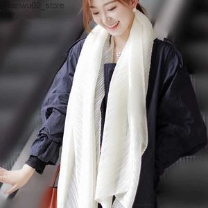 Sjaals Miyake geplooide brede en lange zijden sjaal lente zomer herfst winter Kaapstad dames windgordijn sjaal ontwerper Koreaanse sjaal Q240228