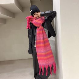 Foulards MoriBty hiver Mohair écharpe femmes luxe rayé Version coréenne châle enveloppes torsion tresse pompon chaud Bufandas Pashmina 2022