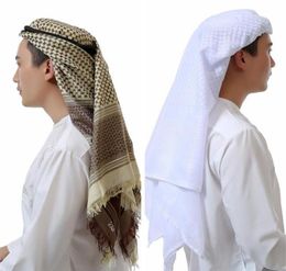 Foulards Foulard à carreaux pour homme musulman islamique Vêtements Turban Chapeau de prière S Arabe Dubaï Émirats Arabes Unis Costumes traditionnels Accessoires3570990