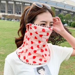 Écharpes Masque de soie imprimé Couverture du visage à vélo floral Écarat de cran à l'écran d'été Bouclier