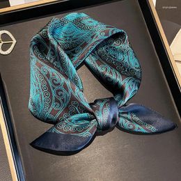 Écharpes purs de la soie couche couche carrée nounchiet bandana marque de luxe pour les châles et les hijabs de bureau de bureau