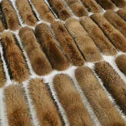 Foulards véritable col de fourrure de raton laveur chapeaux rayé doudoune coton manteau accessoires Poncho Feminino Inverno Cachecol 230921