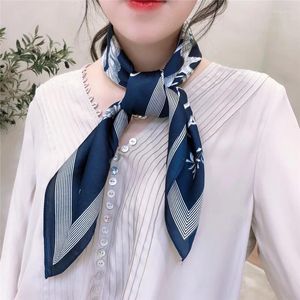 Sciarpe Sciarpa per la testa in raso Avvolgimenti per capelli al collo con sensazione di seta per dormire Grande foulard quadrato da donna