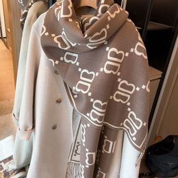 Sjaals sjaals ontwerpers sjaal luxurys brief fris temperament nobele en elegante klassieke fashion vakantie reizen kasjmier herfst winter temperament