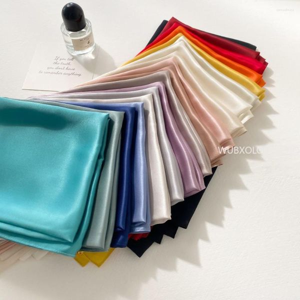 Foulards Soie Satin Mouchoir Plaine Cou Écharpe Pour Femmes Petits Châles Wraps Bandana Tête Écharpes 70x70 CM Carré Bandeau Hijab