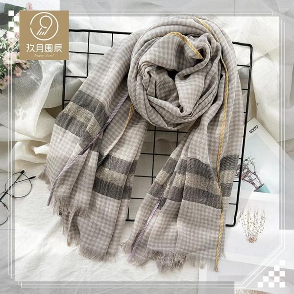 Écharrés Spring Autumn Scarf Women's Thousand Bird Classic Classile Versatile Gold Fil Decoration Trade Foreign Leisure Bandband