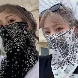 Sjaals de zomerzon masker mannen en vrouwen hangen oren anti-ultraviolette half-face nekbescherming rijden zijden gezicht garen th